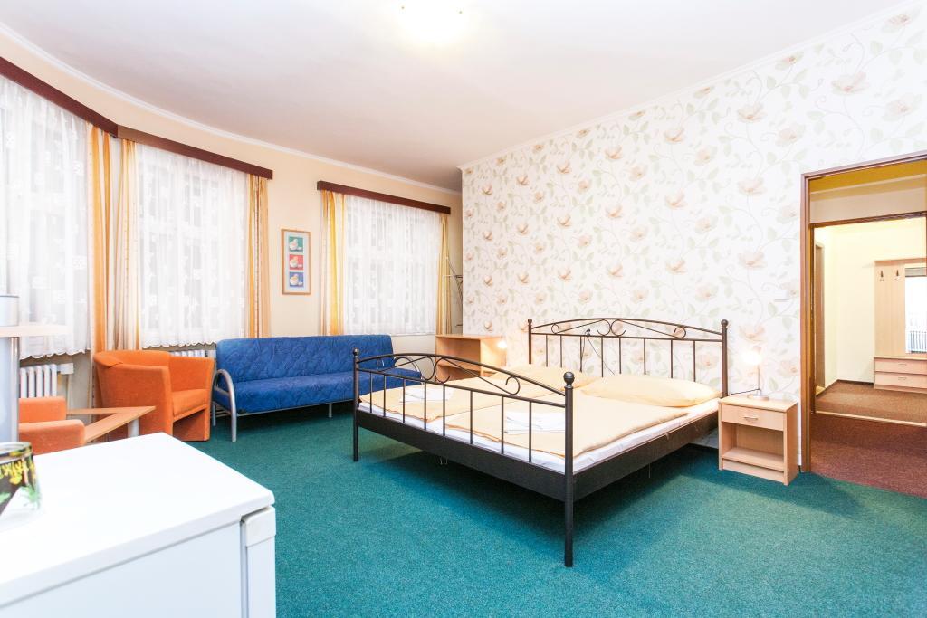 Hotel Grand Tanvald Kültér fotó